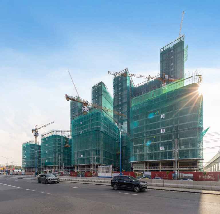 Tiến độ xây dựng Lusso Saigon La Pura tháng 10/2026 trên Quốc lộ 13